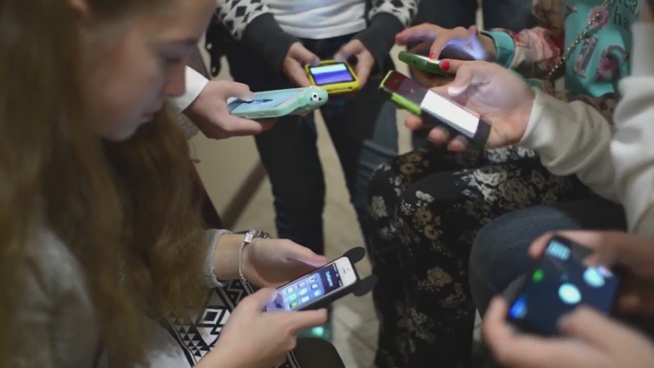 Pennsylvania Senate passes bill encouraging school districts to ban ...