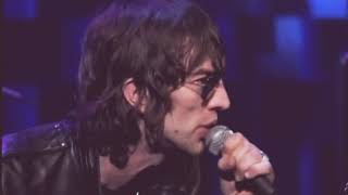 Richard Ashcroft - “World Keeps Turning”