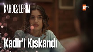 Melisa, Kadir'i kıskandı! - Kardeşlerim 21. Bölüm