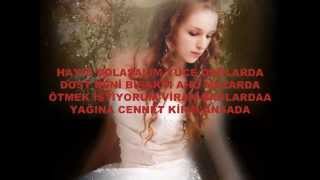 İşte Gi̇di̇yorum Çeşmi̇ Si̇yahim