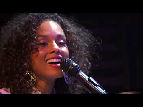 Alicia Keys - Butterflyz (Songs in A Minor: Live at Joe's Pub, 2011)