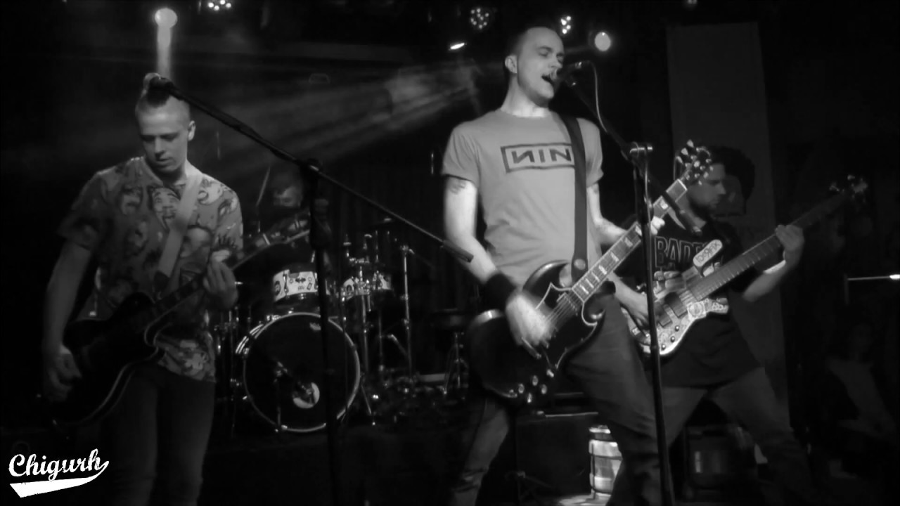 Chigurh - Зеркало врет (Live in Sgt.Peppers bar)