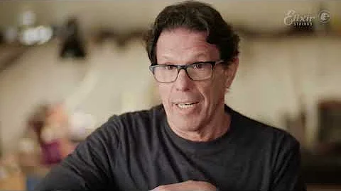 Diagnosing and Fixing String Buzz on Your Acoustic Guitar | ELIXIR Strings