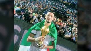 صور اللاعب الجزائري رامي بن سبعيني مع أغنية محاربي الصحراء