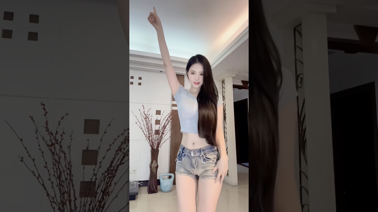#dance #bestshuffle #chinesedancer #beauty #trending #cute #beautiful #youtubeshorts