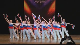 картинка: Dance - MY ARMY. Dance studio HUMMINGBIRD.  / Танец - МОЯ АРМИЯ. Хореография