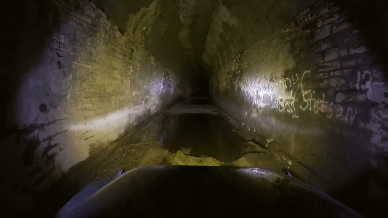 Driving through an abandoned train tunnel! Nemo Tunnel in Wartburg, Tn