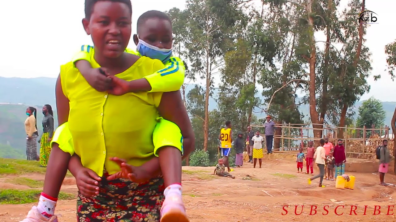 Twite kubafite ubumuga tubafashe kugera kuri service bakeneye/ twibahutaza cg ngo tubahe akato