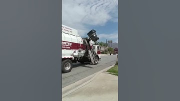 the hurt eg rehrig#burrtec #truck #garbage #work #garbagetruck #garbagedisposal #recycle #truck #bin