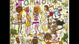 Tom Tom Club - GENIUS OF LOVE