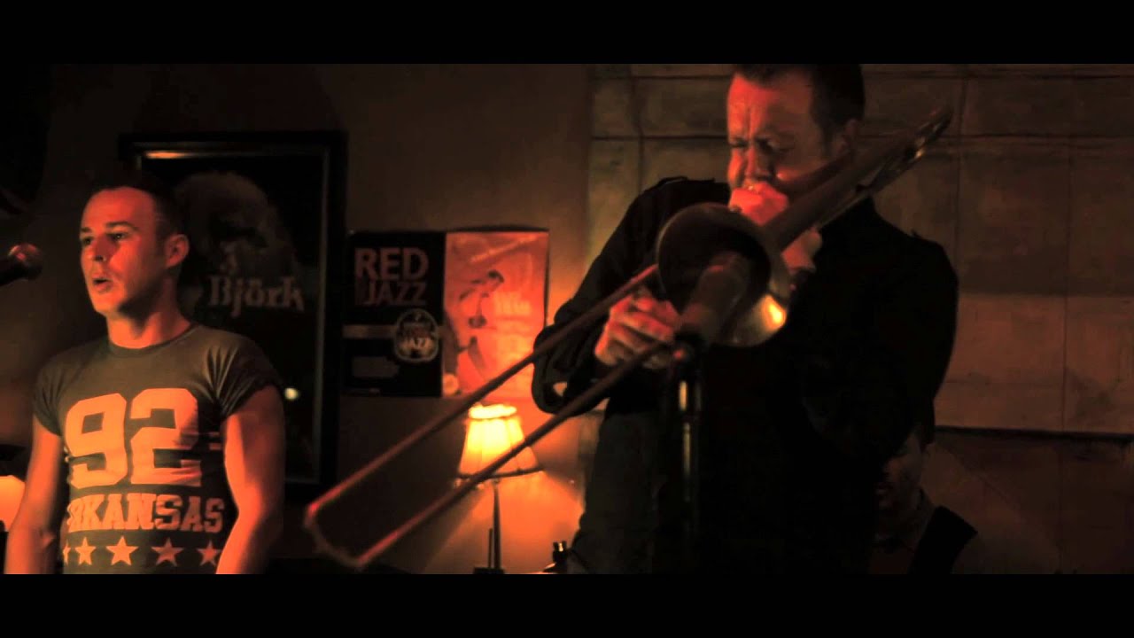 Paul Dunlea Group - Corner Tree