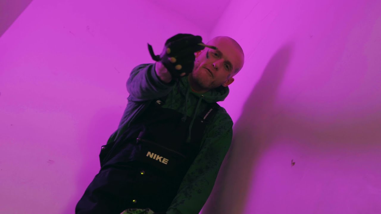 Mr Ink & Denver - Demonstrate