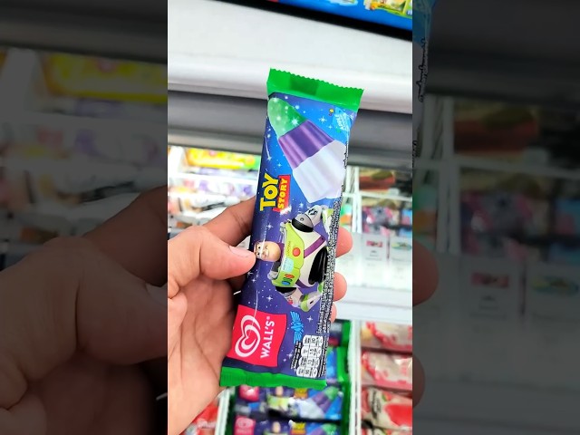 ASMR Eating Wall’s Rocket Jelly Pop | New 7-Eleven Ice Cream