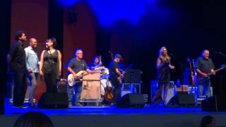 What&#39;s Going On - Los Lobos with Susan Tedeschi July 20, 2016