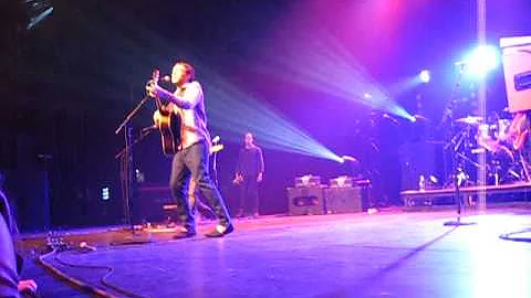 Phillip Phillips performing Lollipop March 16/14 in Hamilton, ON