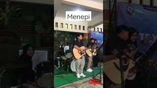 Download Lagu Menepi (ngatmombilung) -  Cover Alfian (siswa muhijunior) MP3