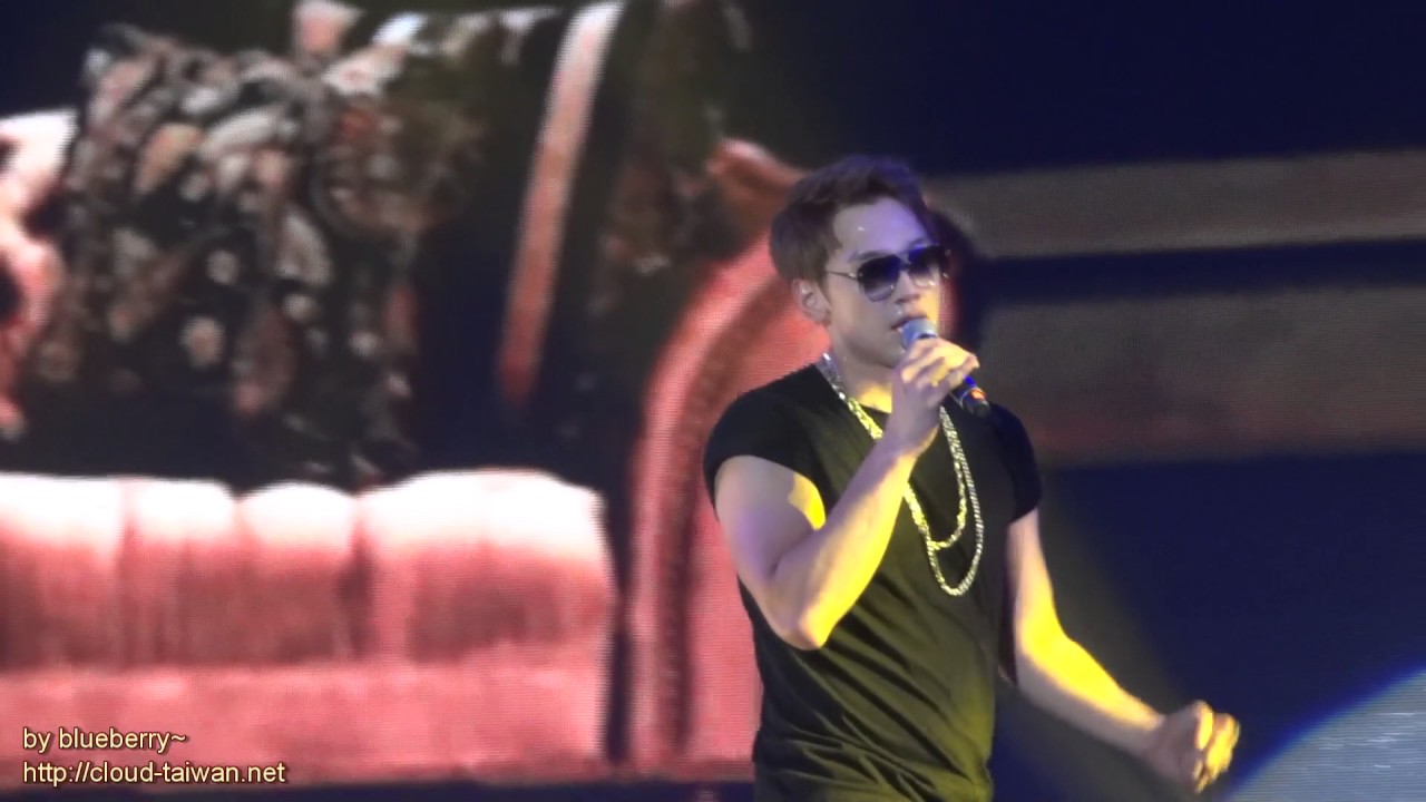 Rain Bi 비 161231 Rain 2017 New Year Party in Taiwan_ In My Bed 내가 누웠던 침대