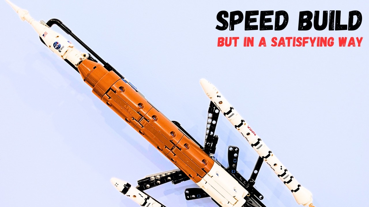 Building LEGO NASA Artemis SLS in JUST FOUR MINUTES!