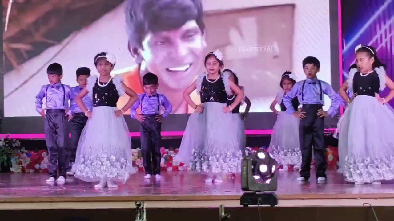 #My sister's annual day dance performance 🖤🤍