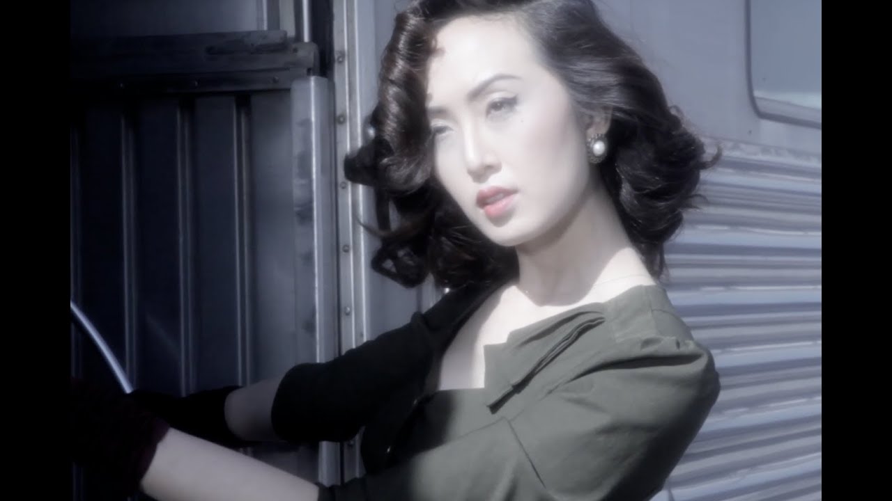 Shop Vintage Looks with Chriselle Lim from FAWN