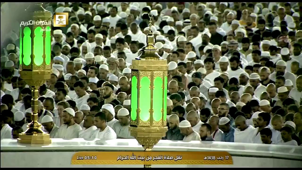 صلاة الفجر للشيخ عبدالله الجهني اليوم الجمعة 1438 7 17  الحرم المكي   سورتي السجدة والإنسان