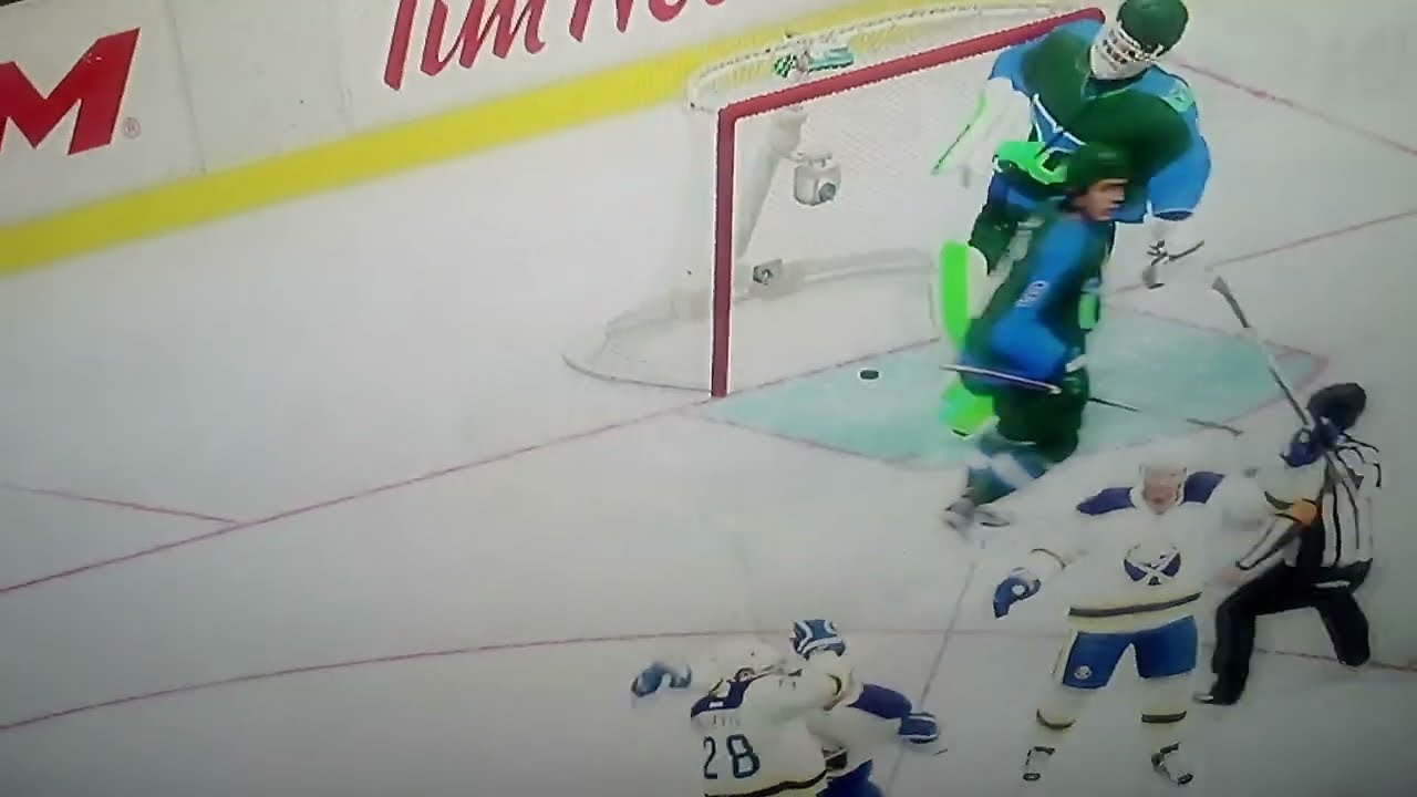 DONALD AUDETTE WIT THA GOAL 🥅