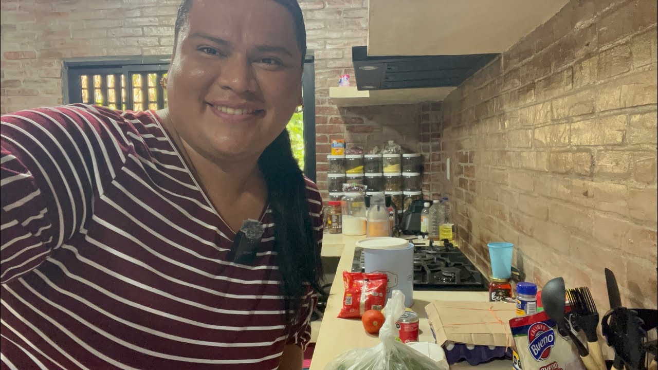 Cocinando puerco con arroz adentro #Ricuraaaa