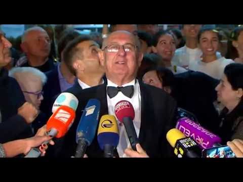 ფილარმონიის წინ ანსამბლ\"ქართული ხმების“ დამფუძნებლის გია ჭირაქაძის ვარკვლავი გაიხსნა