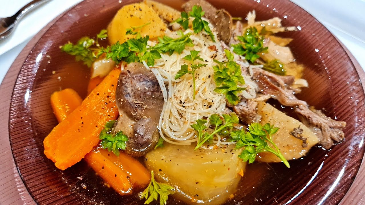 Újházi tyúkhúsleves RezsóKonyha módra 