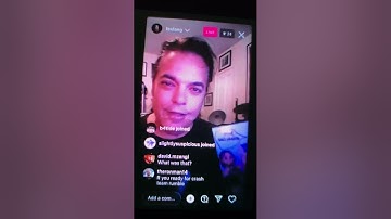 Lex Lang Signing My Autograph Pictures (Streamily 2023)