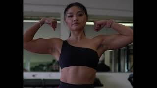 Model Huge Biceps 620.