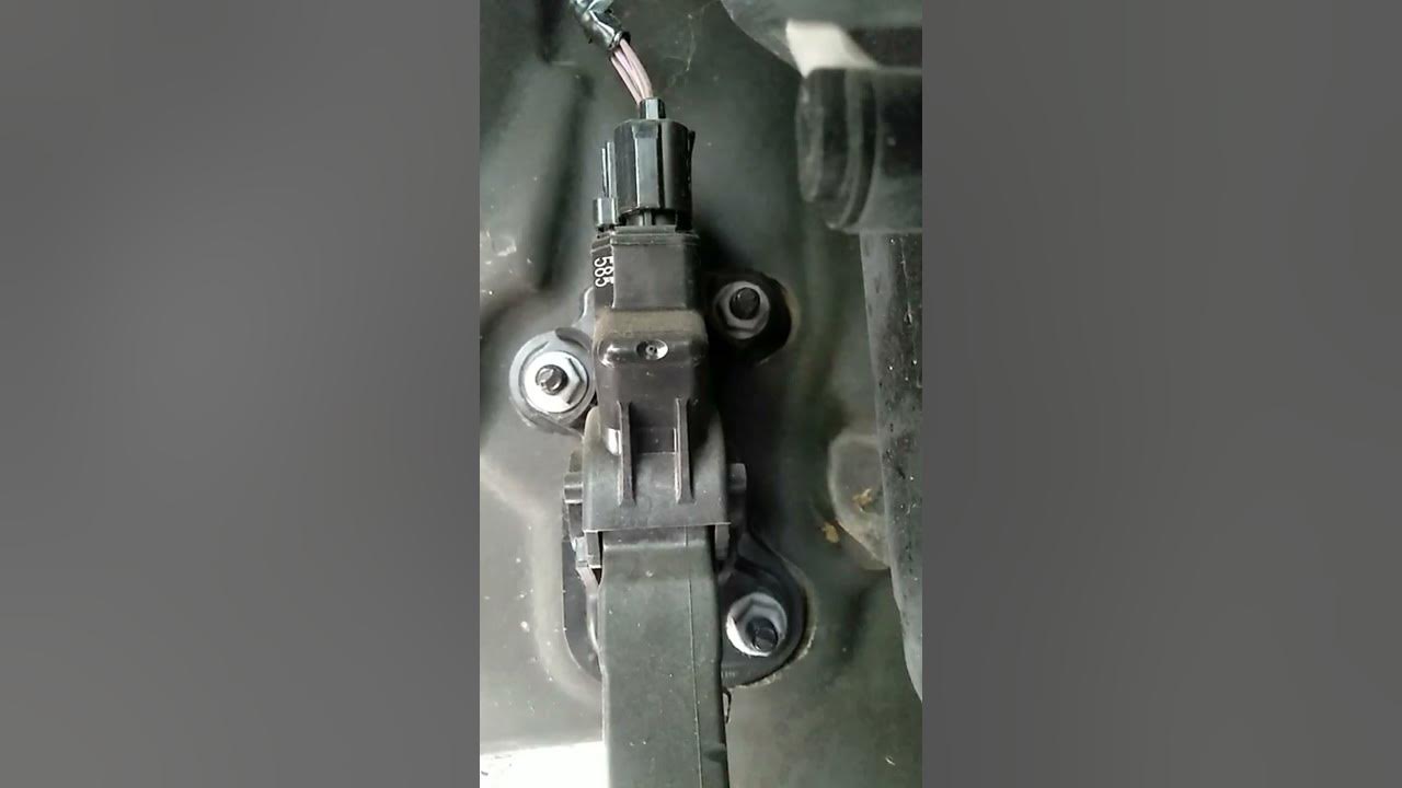 2015 Jeep Patriot gas pedal removal - YouTube