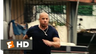 Fast Five (3/10) Movie CLIP - Favela Chase (2011) HD