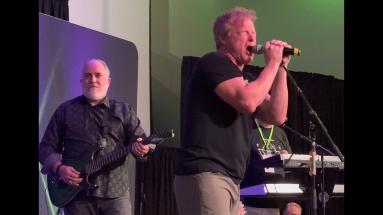 Hard rock AC/DC hit "Highway to Hell" by the Hitchhikers with Travis Taylor of Skinwalker Ranch!