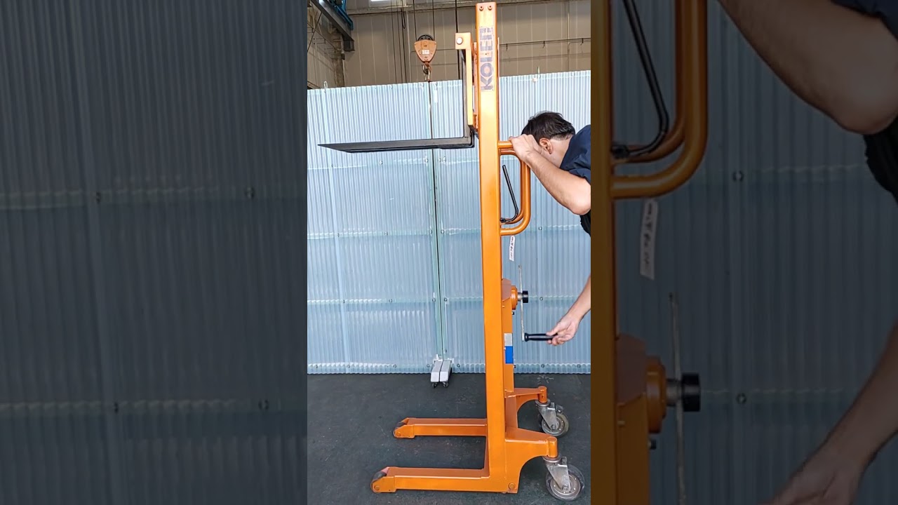 リフター5 ハンドリフター コレック KOLEC カルル-L 350kg - YouTube