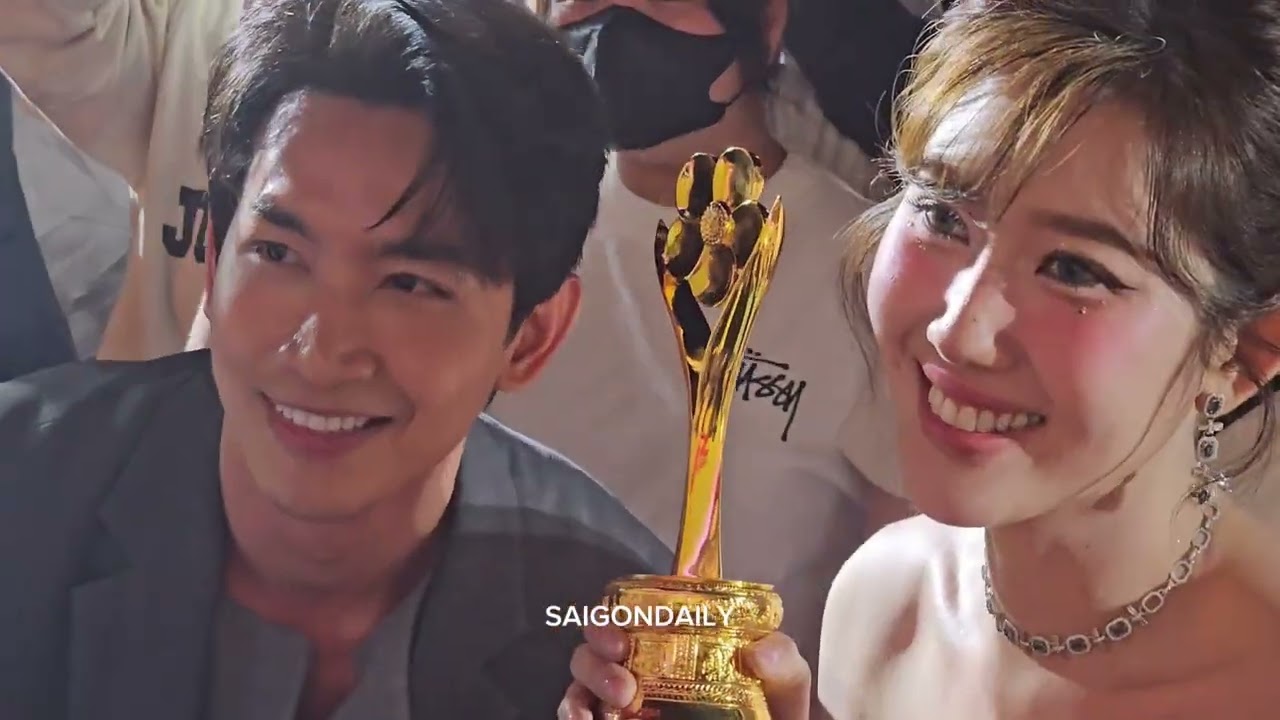 Hạnh phúc của THÚY NGÂN bên nam thần mới VÕ CẢNH, SOOBIN được chào đón ở hậu trường giải MAI VÀNG