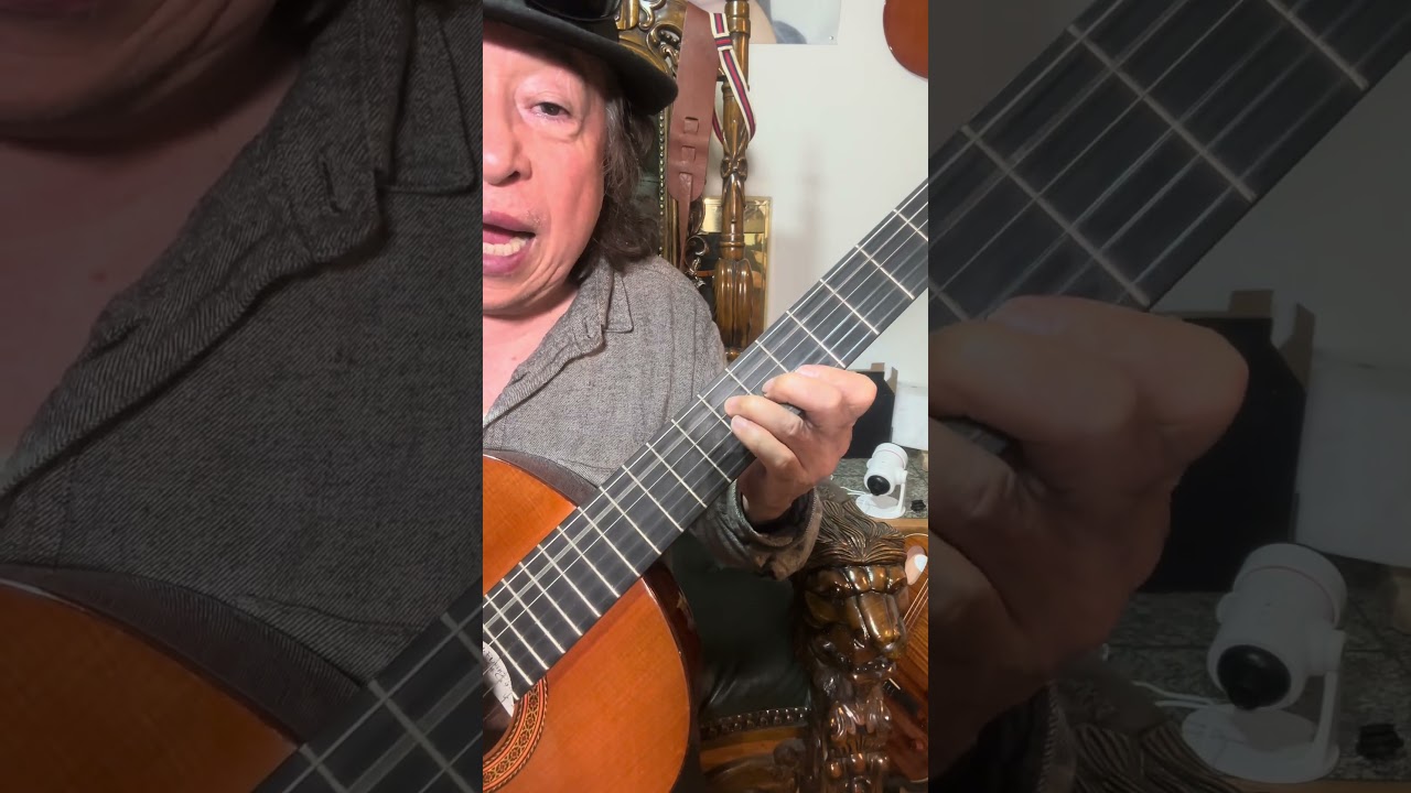 Guarda Tutorial La puerta negra #guitarlessons @AngelAFargas su YouTube Guarda Tutorial La puerta negra #guitarlessons @AngelAFargas su YouTube
