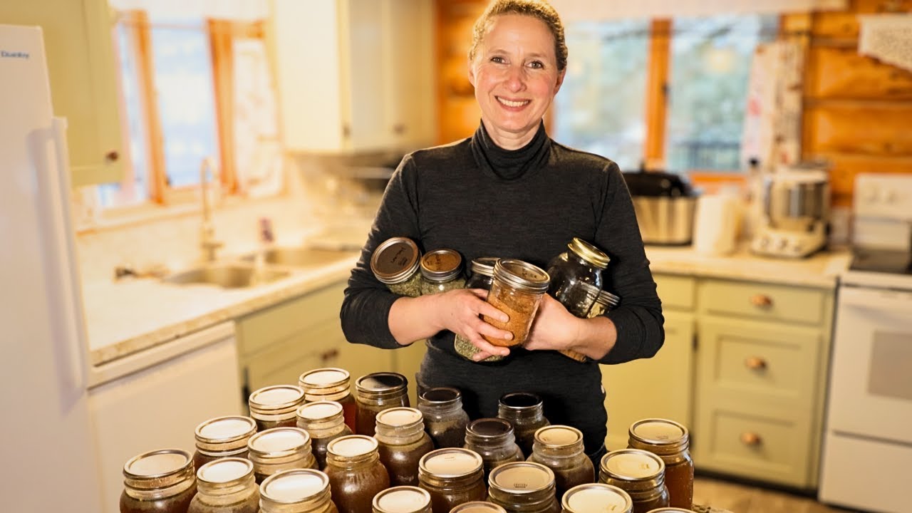 Homemade Pantry Staples Day: Seasoning Blends + 28 Quarts of Chicken Stock