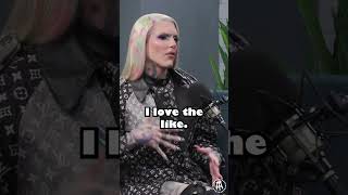 How many firearms does Jeffree Star own?