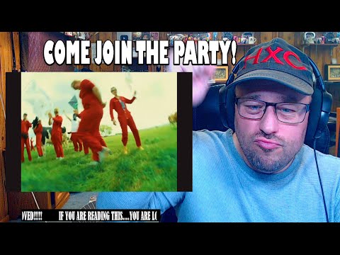 Joost Klein, Ski Aggu & Otto Waalkes - Friesenjung (Official Video) REACTION!