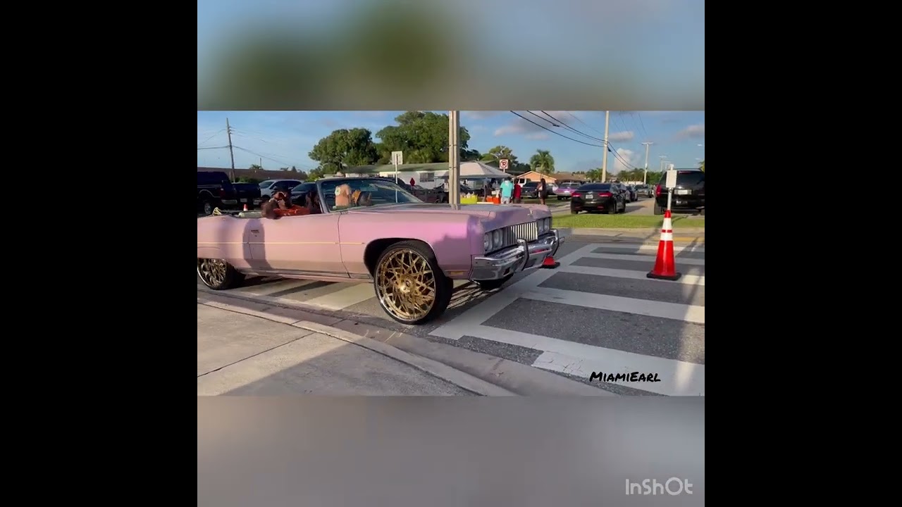 1973 Chevy Caprice Vert on 26” Gold Forgiato rims