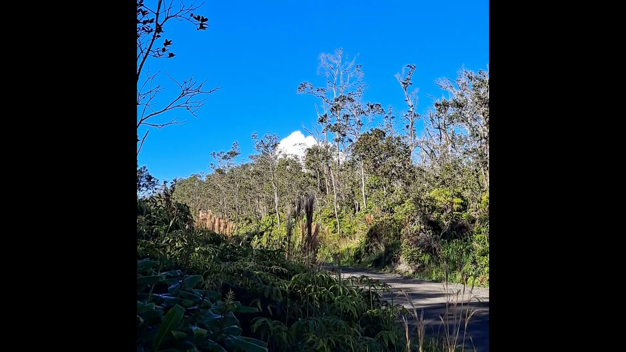 Strange Cloud or Volcano?  