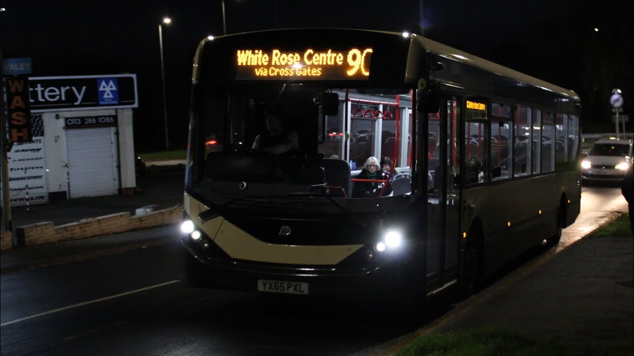 *Beautiful Voith* SquarePeg YX65 PXL Enviro200MMC on the 9 to White Rose Centre