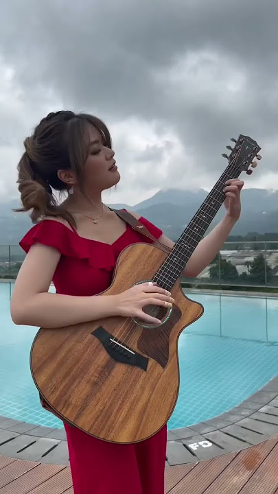 Josephine Alexandra - Sweet Child O’ Mine (Guns N’ Roses)