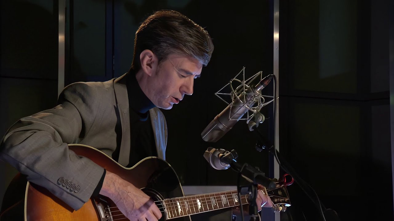 James Grant - Hallelujah (Leonard Cohen cover) in 1080p