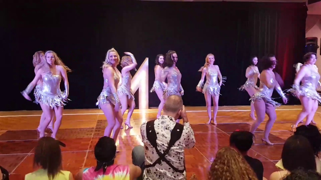 Jenny Lambert TangoSalsaClub chorégraphie Bachata salsa congres Madessimo orford 2017