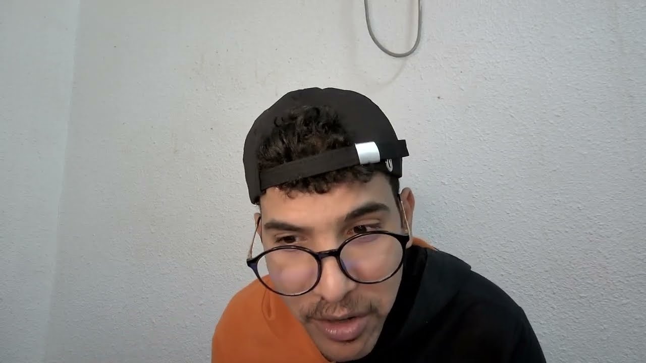 سوالف + ناكل نسيت خبز