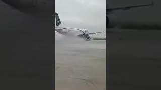 PIA Landing And Taking Off In Heavy Rain in Dubai UAE