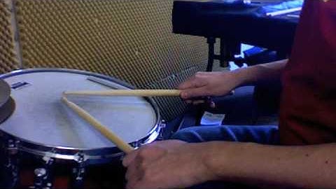 Drum Rudiments #1 and #6 combined - extreme dynamics