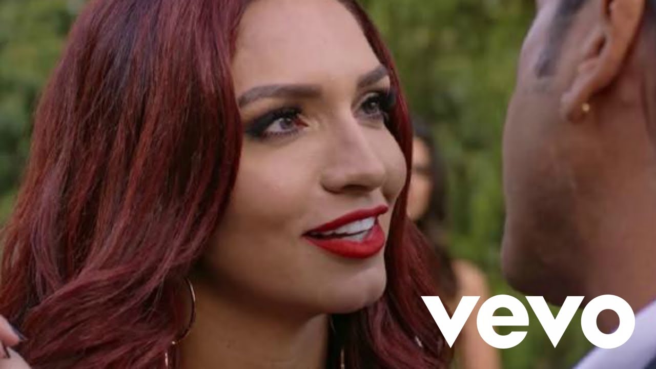 El Final Del Paraíso - Nena Salvaje (Official Video)